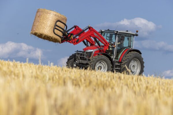 Massey Ferguson 5M.125 Dyna4 Essential